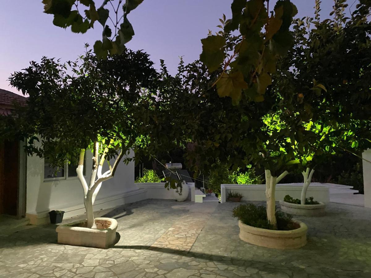 Villa Nouli Sarakiniko  Luaran gambar
