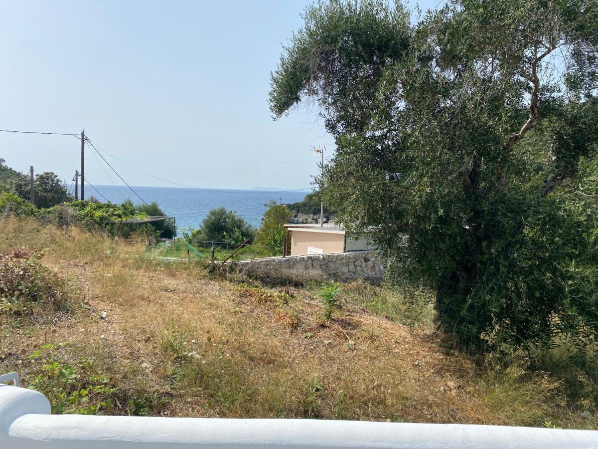 Villa Nouli Sarakiniko  Luaran gambar
